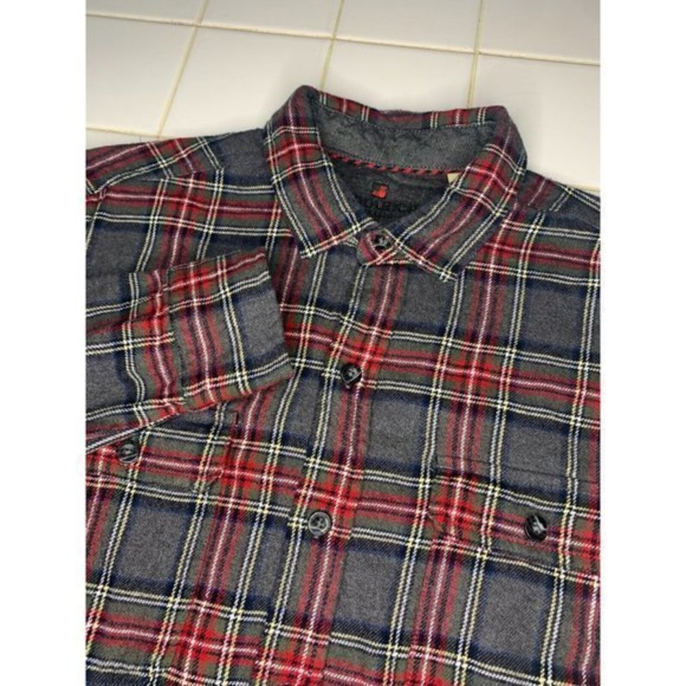 Woolrich Shirt Mens Medium Button Up Long Sleeve Flannel‎ Gray Red Plaid | READ